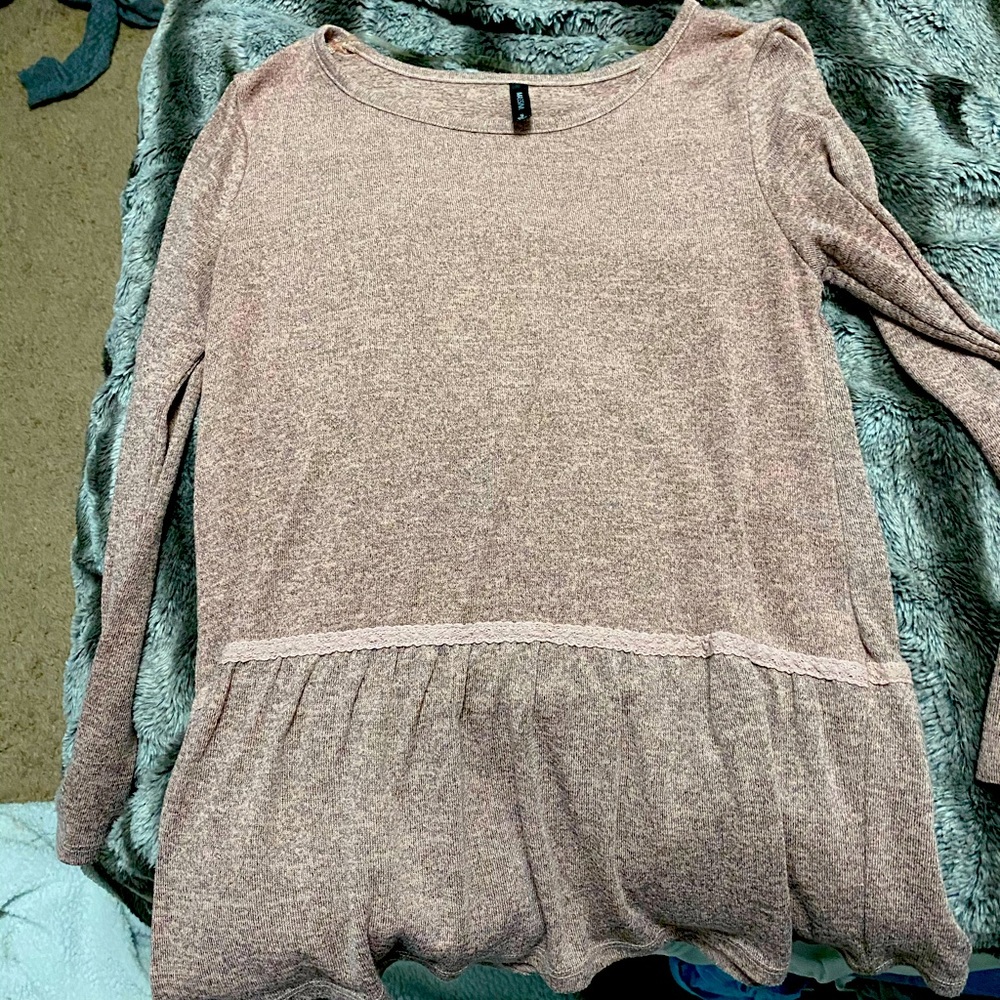 Cute Sprint long sleeve top